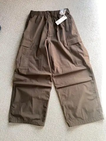 GU 카고 팬츠 M 다크 그린