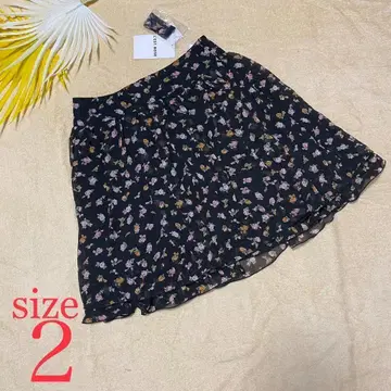 새상품 [ 레스트로즈 ] 플레어 스커트 꽃무늬 페미닌 캐주얼 모임