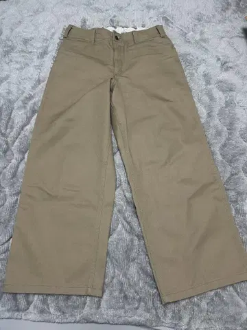 벤 데이비스 고릴라컷 팬츠 카키 W34