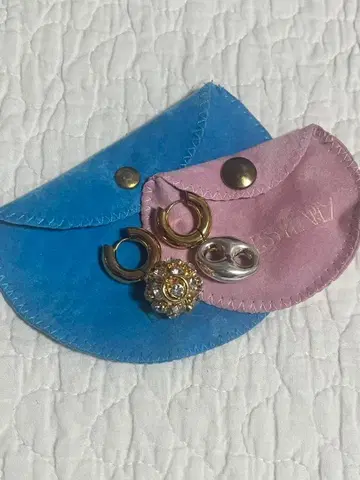 timeless pearly 귀걸이