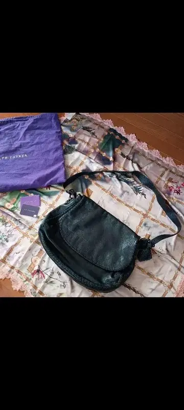 [ 미사용 새상품 ] 랄프 로렌 퍼플 라벨 가죽 숄더 플랩 백