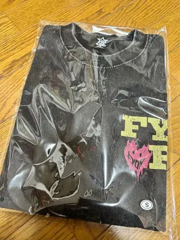 B'z LIVE-GYM 2025 -FYOP- FC 한정판 T셔츠 S사이즈