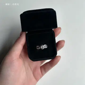 유품 정리 미니멀리스트 쇼와 레트로 앤티크 빈티지 반지 다이아몬드