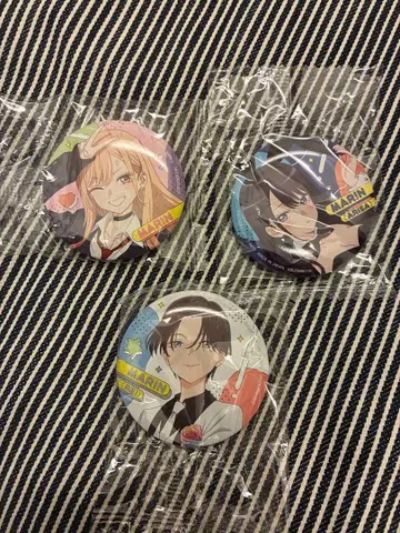 그 비스크 돌은 사랑을 한다 캔뱃지 가챠 3개 세트