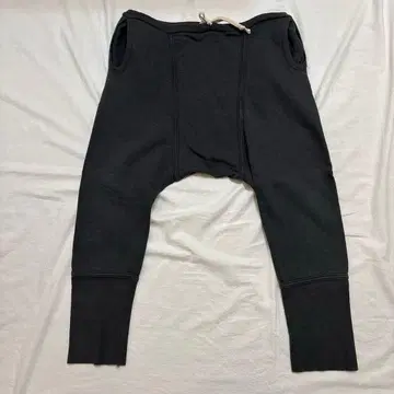 O 프로젝트 오프로젝트 사루엘 팬츠 차콜 그레이