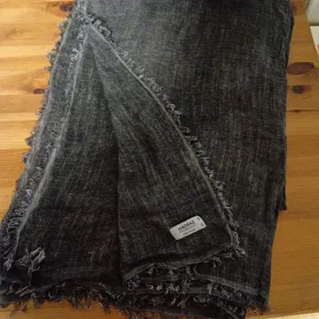 드레스테리아 MADRAS 다크 그레이 스톨 이탈리아 제조