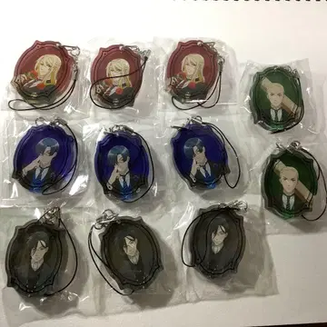 블랙 집사 키링