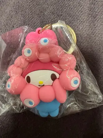 간사이 만박 산리오 미야쿠미야쿠 키링