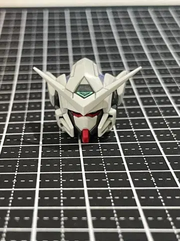 MG 건담 엑시아 머리 부품