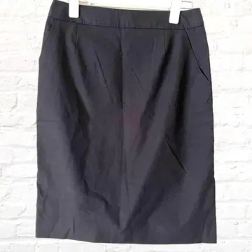 쉽스 타이트 스커트 백 슬릿 미디 기장 오피스 블랙 심플