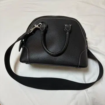 Mila Owen 와이드 숄더 보스턴 백