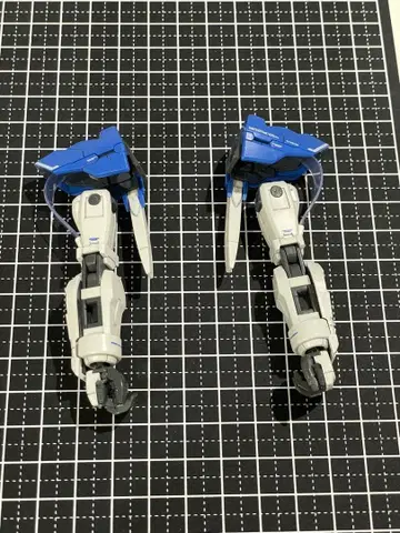 MG 건담 엑시아 좌우 팔 부품