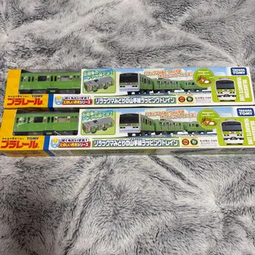 프라레일 리락쿠마 미도리 야마노테선 랩핑 기차