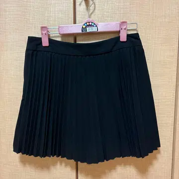 ZARA 박스 플리츠 스커트 (블랙)