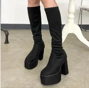 블랙 스웨이드 통굽 롱 부츠