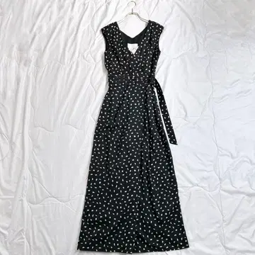 택 포함 새상품 FORMO  도트 올인원 살로펫 M