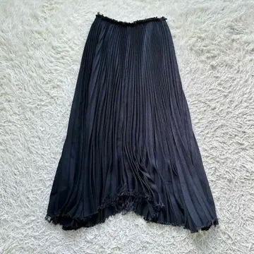 베르메이유 페예나 린넨 느낌 메쉬 불규칙 밑단 플리츠 스커트