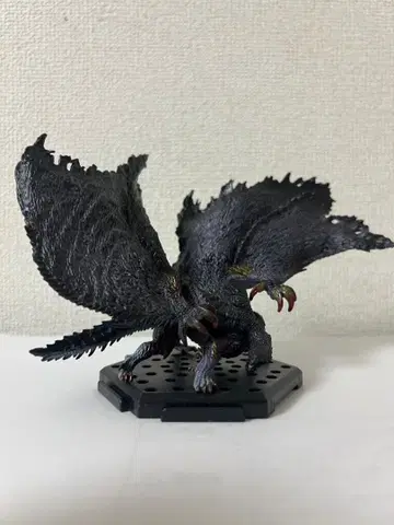 몬스터 헌터 고아마갈라 피규어