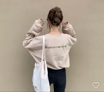 mite 새상품급 mite 맨투맨 베이지