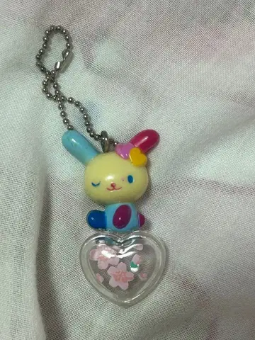 우나하나의 레트로 키링 벚꽃