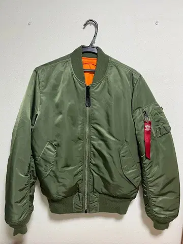 당일 발송 ALPHA MA-1 플라이트 자켓 리버서블 세이지 M