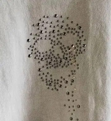 GRANCY 스컬T셔츠 M 사이즈