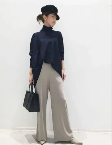 L'Appartement T/N 볼륨 니트 네이비