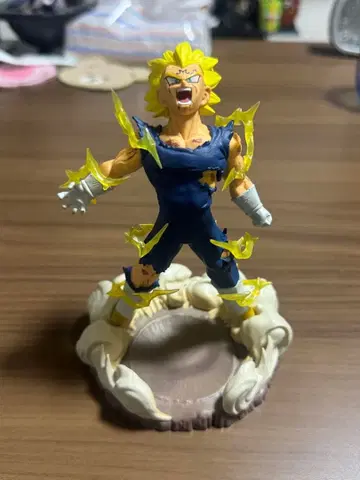 드래곤볼 마인 베지터 피규어 (박스 없음)