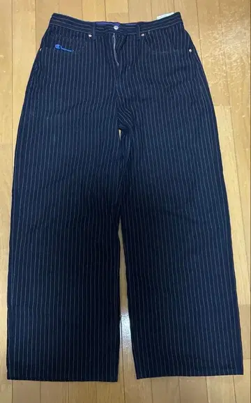 새상품 CHAMPION x ZARA 스트라이프 배기 핏 청바지