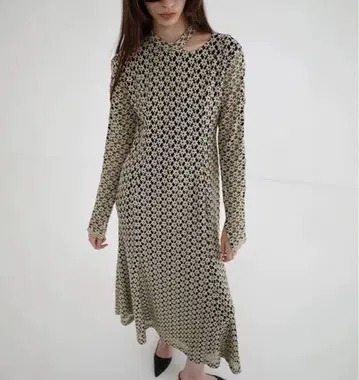 CLANE 3D FLOWER LACE SLASH NECK ONEPIECE