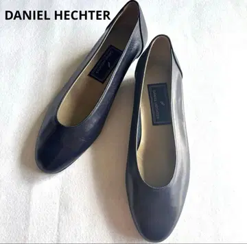 [ DANIEL HECHTER ] 새상품 블랙 네이비 펌프스 가죽