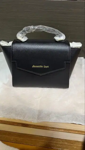 [미사용 새상품] 사만다 타바사 베가 블랙