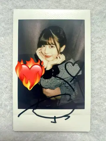 FRUITSZIPPER 월아시 아마네 폴라로이드 사인 포함 세카키미 MV