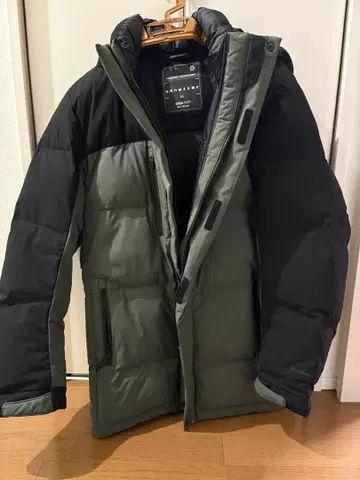 x shelter GIGA PUFF 다운 자켓 LL 올리브 그린