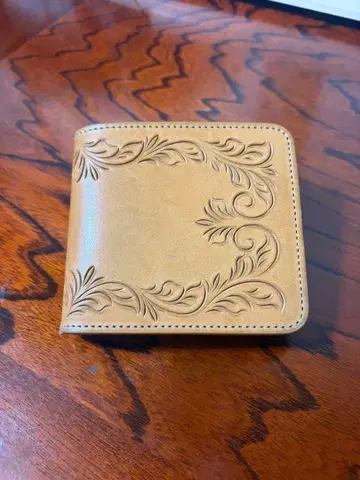 KC's  이단 접이식 지갑 소가죽