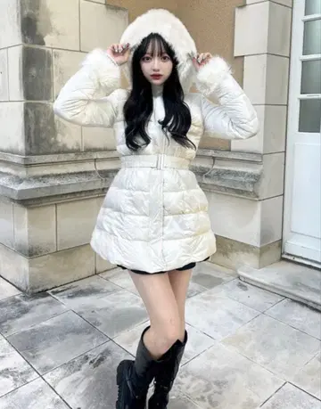 퍼 벨트 A라인 다운 자켓