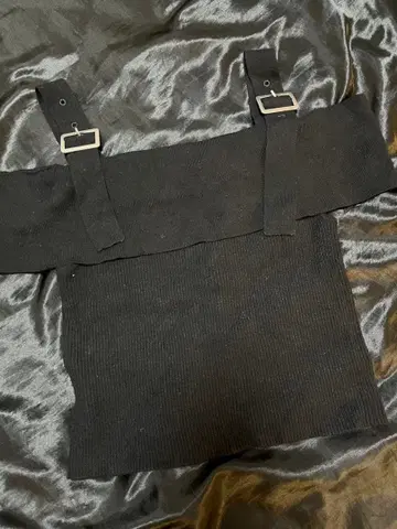 GYDA 블랙 오프숄더 탱크탑 F