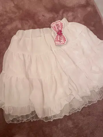 택 포함 새상품 프리메로 스커트 마즈 MA*RS