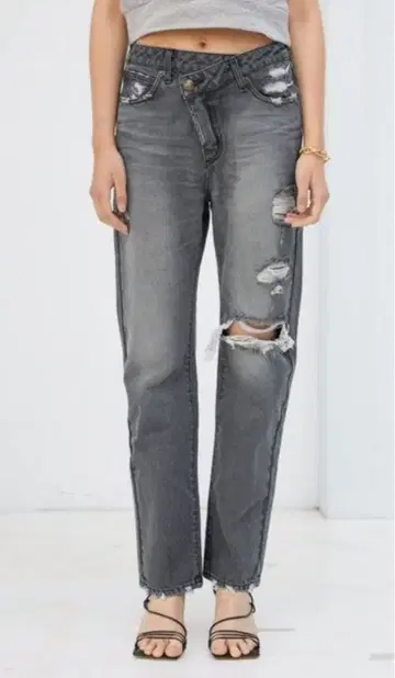 알리시아 스탠 데미지 가공 청바지