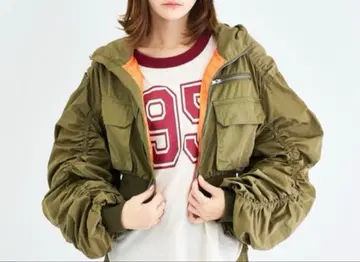 안나수이 NYX 샤카2 셔링 숏 MA-1 카키