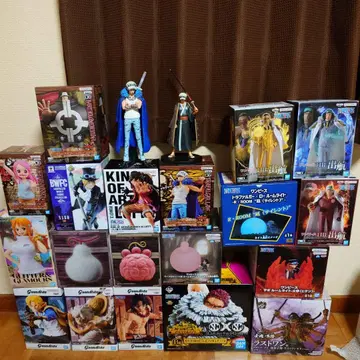 원피스 트라팔가 로 피규어 세트 덤 포함