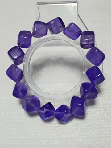 퍼플 플로라이트 큐브형 팔찌