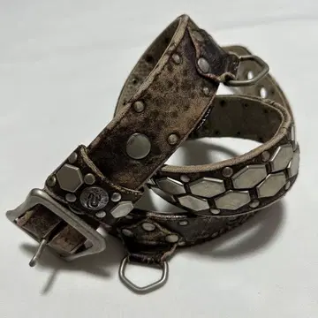 Kmrii metal plate leather belt