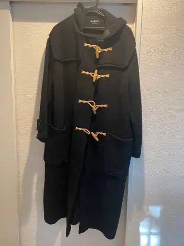 마가렛호웰 더플 코트 블랙