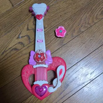 HUG! 프리큐어 트윈 러브 기타