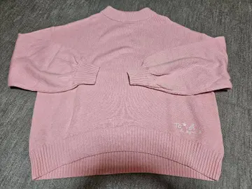 agnes b. 뉴 소프트 니트 풀오버