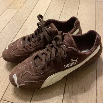 PUMA 스웨이드 스니커즈 브라운 25cm