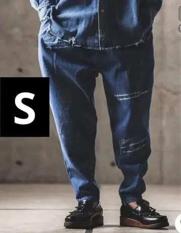 새상품 GLIMCLAP embroidery design 데님 팬츠 S