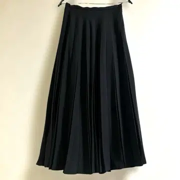 GIANNIGIUDICE 블랙 플리츠 롱 스커트 42 양호, 한정 상품