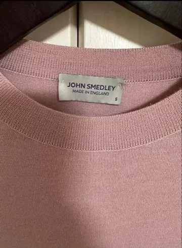 [ 새상품급 ] JOHN SMEDLEY 니트 상의 스웨터